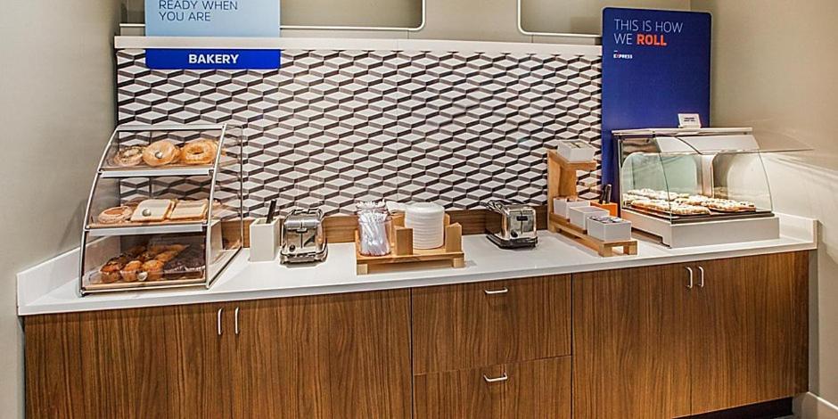 Holiday Inn Express & Suites - Lumberton By Ihg Extérieur photo